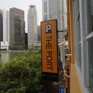 https://the-port-by-quarters-hostel.singapore-best-hotels.net