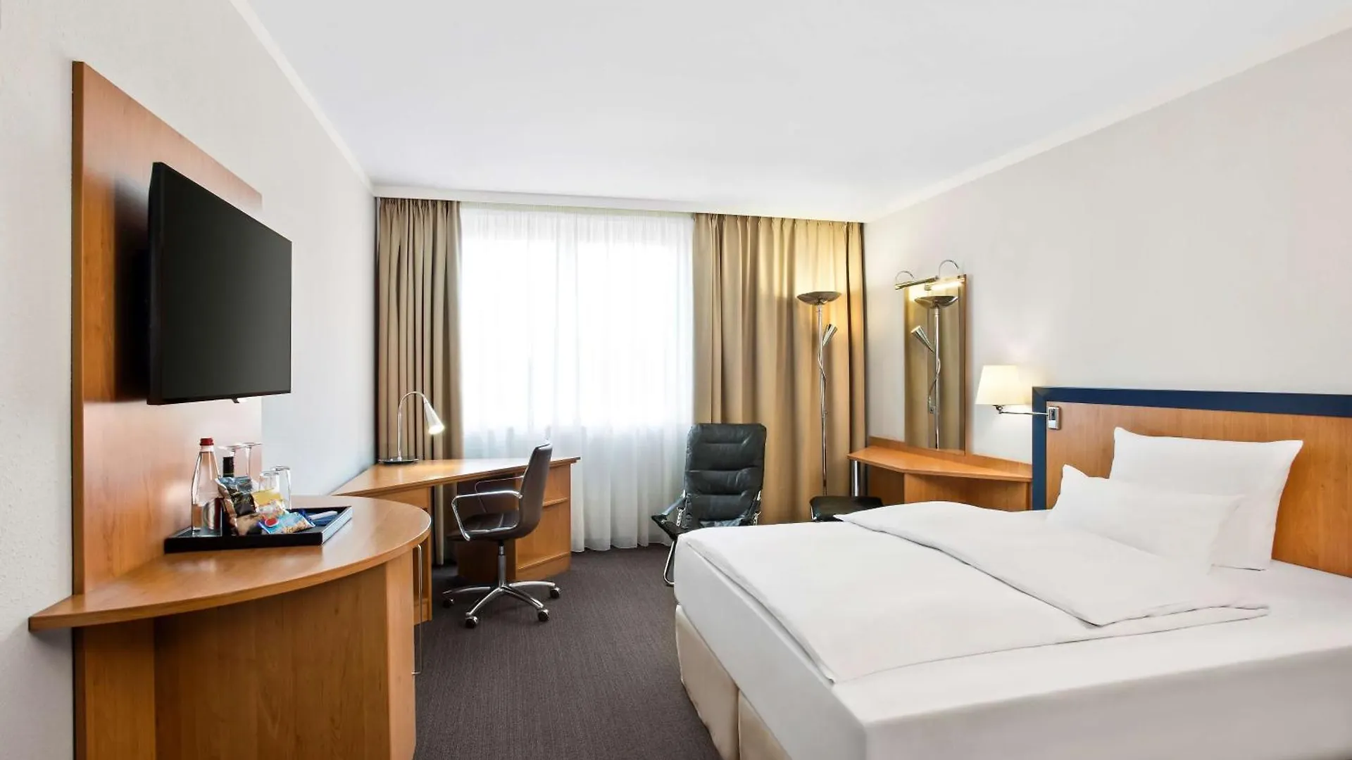 Nh Frankfurt Airport West Hotel Raunheim Germany